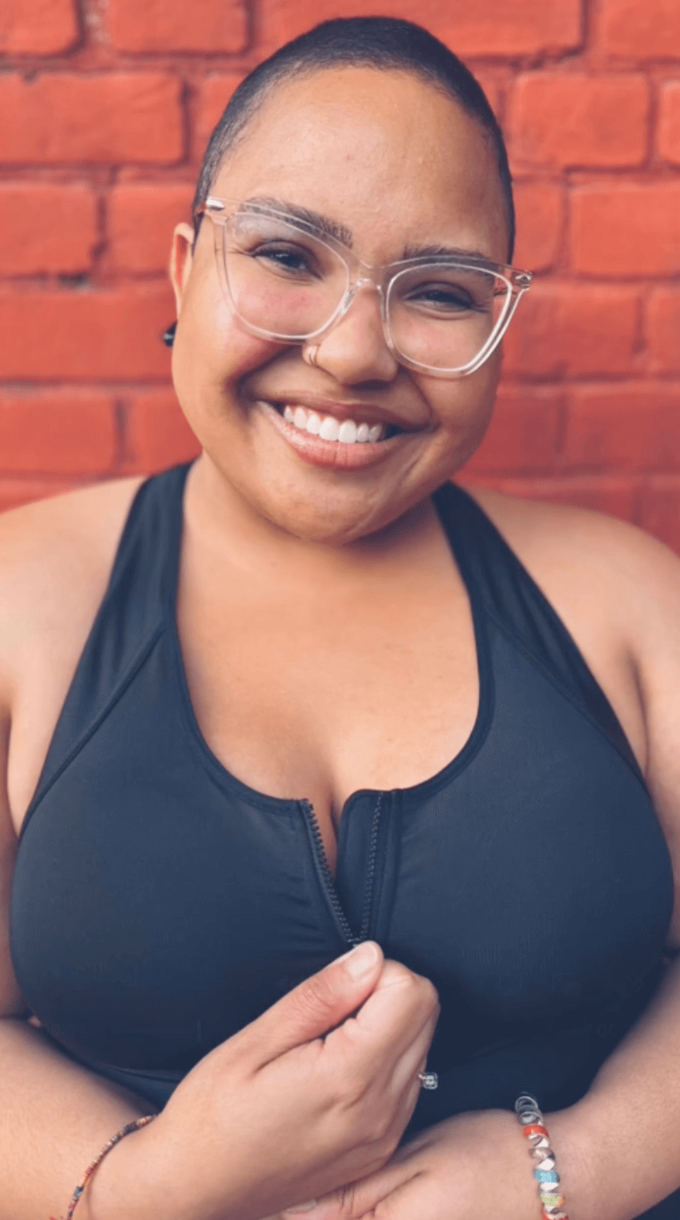 Meadow Hero Women's Front-Zip Wire-Free Sports Bra – Black