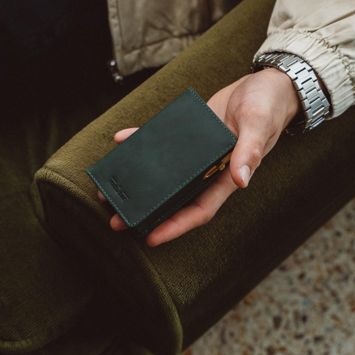 Double Oak Essentials Bifold Pop-Up Wallet