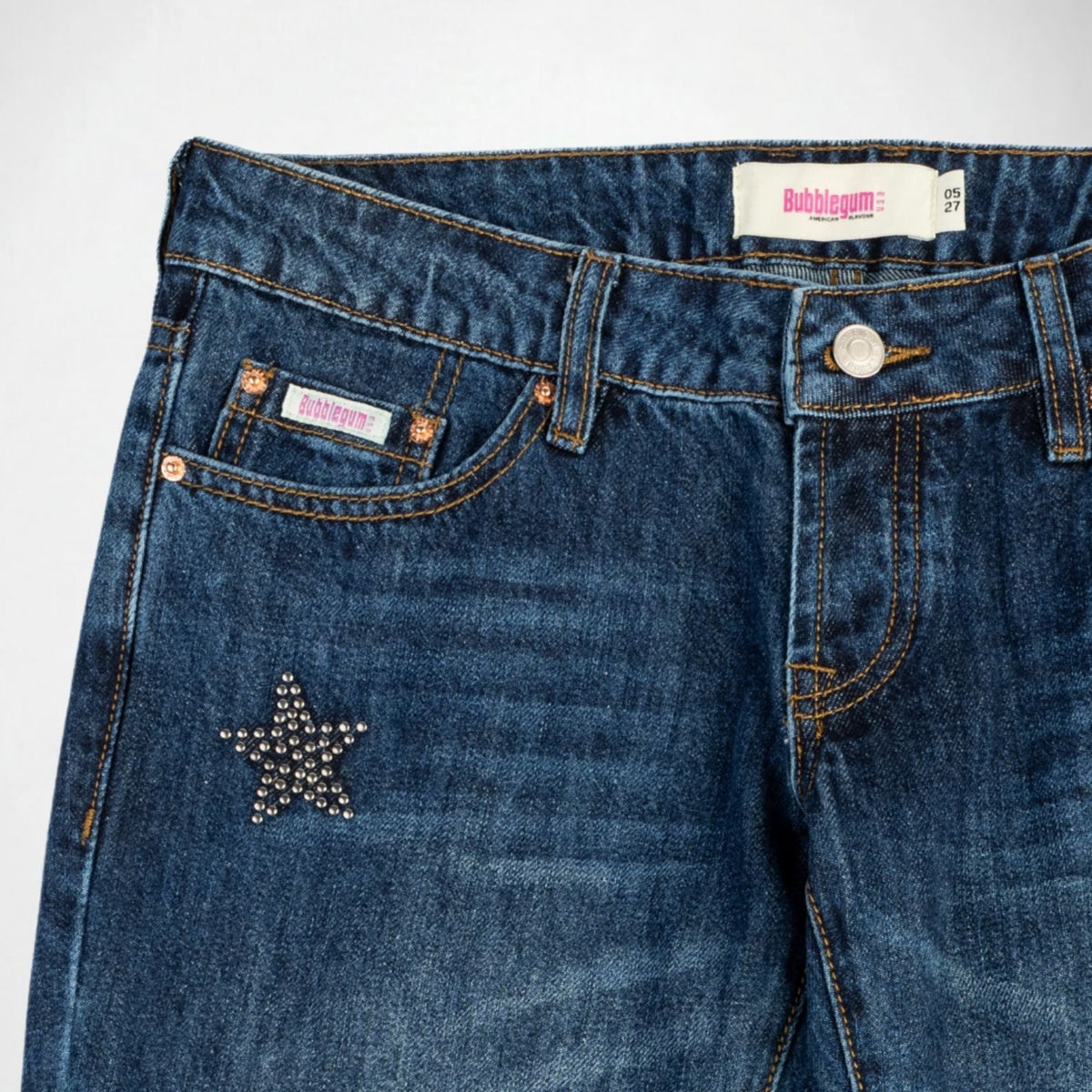 BUBBLEGUM USA Nola Women's Metal Star Super Low-Rise Flare Jeans, Mid Vintage
